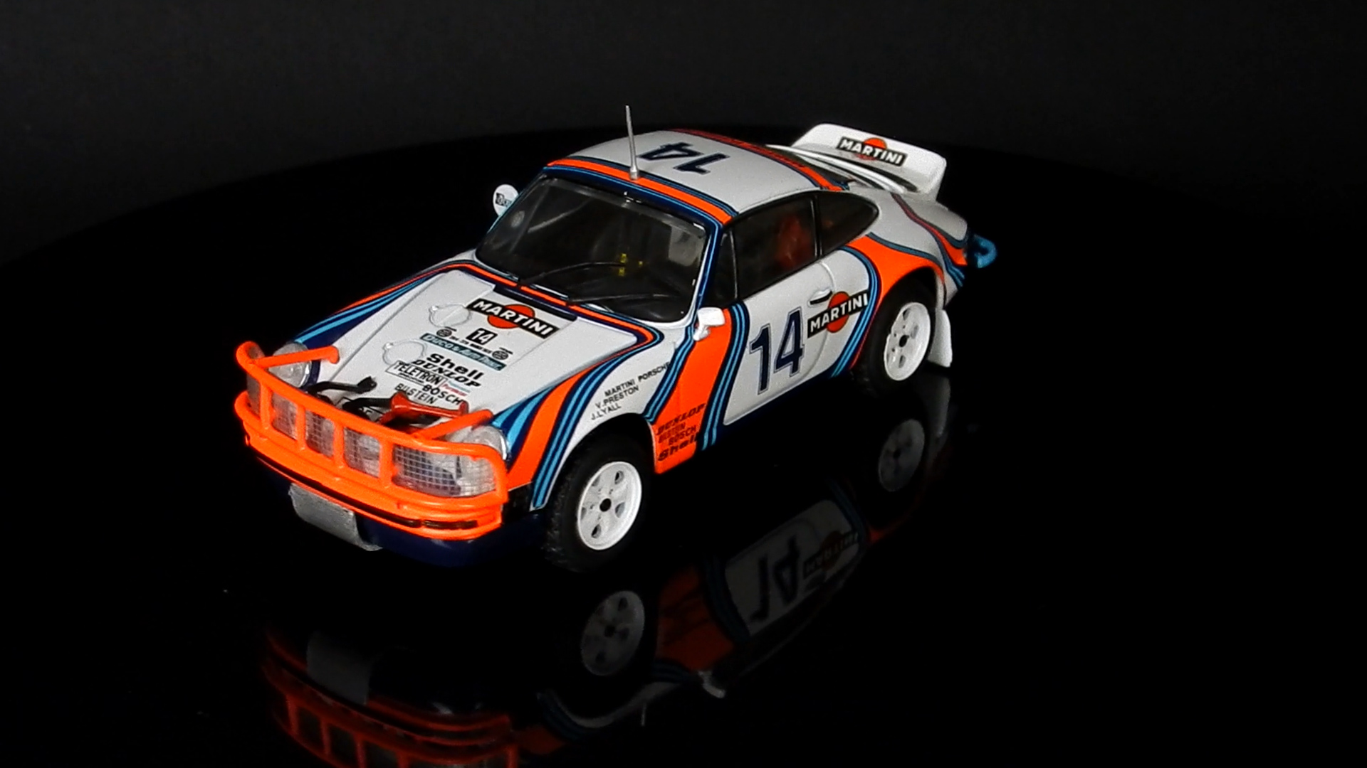 4-Porsche05